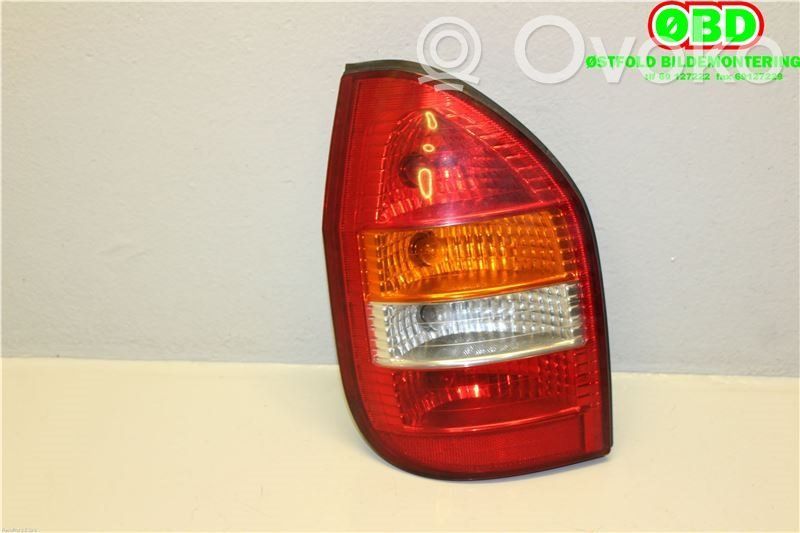 Opel Zafira A Lampă spate în caroserie 