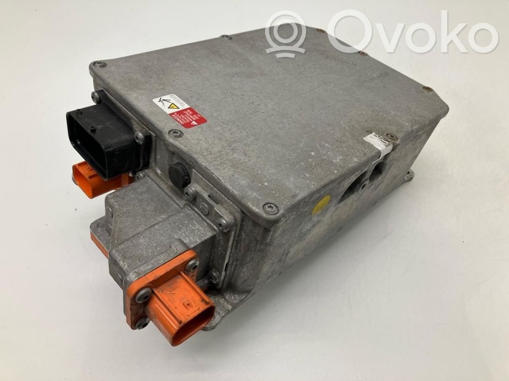Volkswagen Golf VII Chargeur batterie (en option)