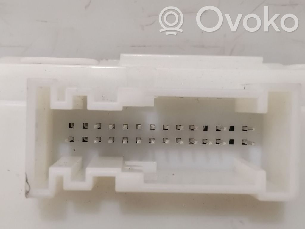 Mercedes-Benz C W205 Unitate/modul de control fără cheie (KESSY) 