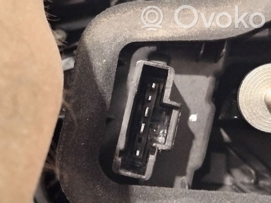 Opel Corsa F Takavalot 