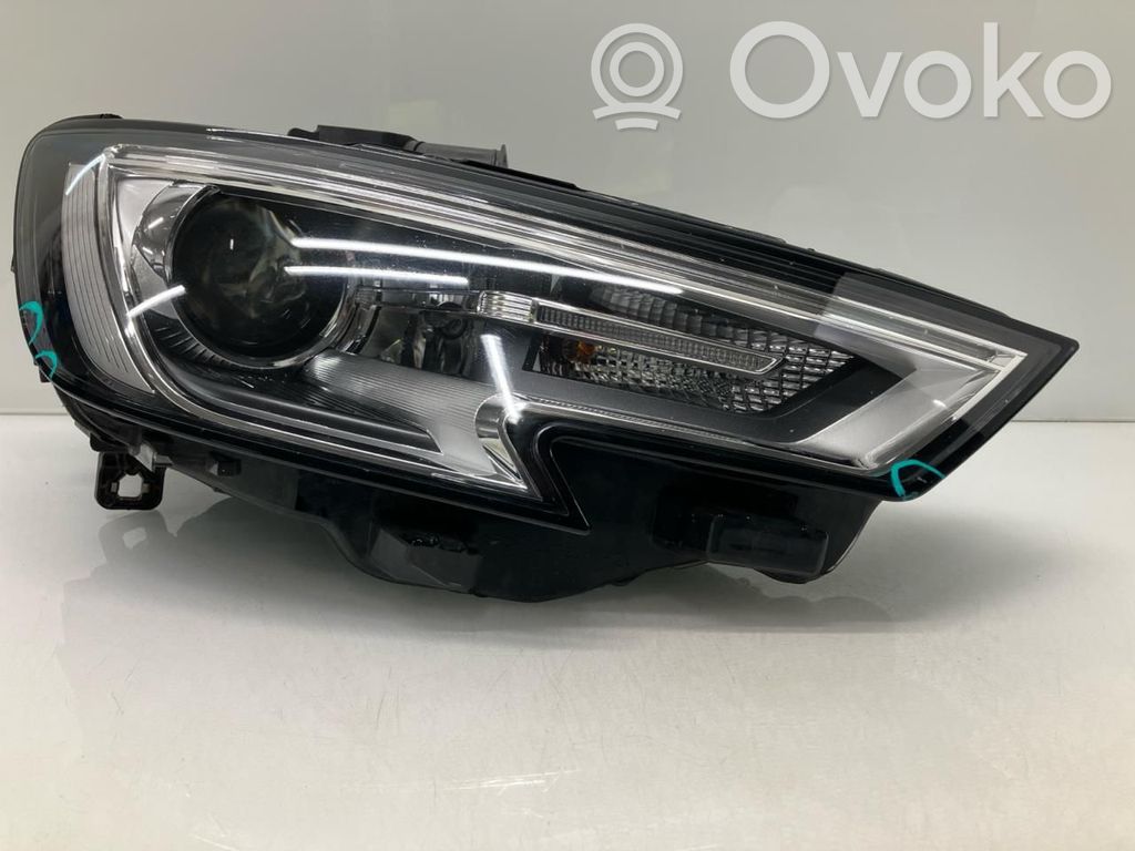Audi A3 S3 8V Phare frontale 