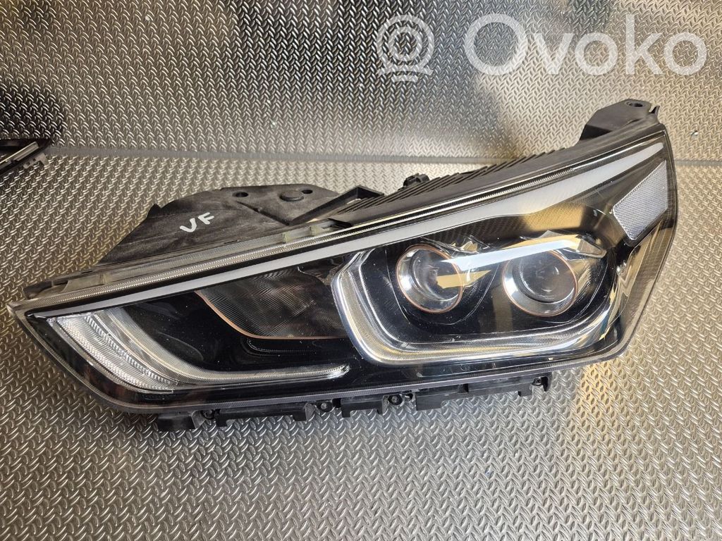 Hyundai Ioniq Faro/fanale 