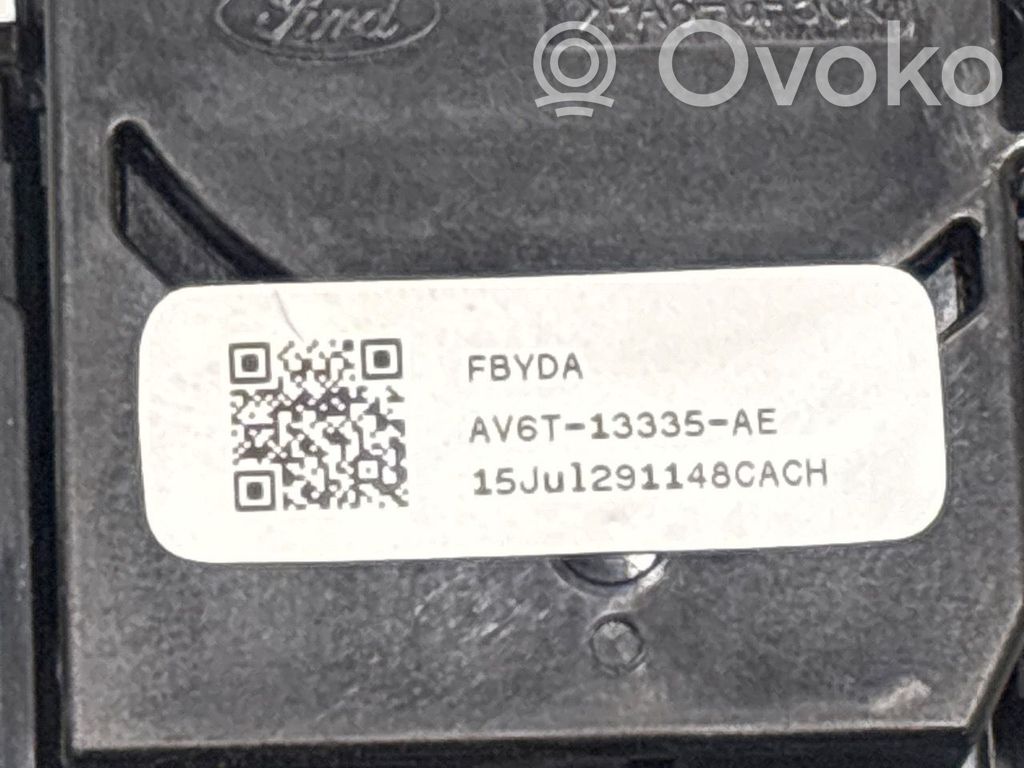 Multifunctional control switch/knob   1900224,1881389,1881389,1881389,1883869,1900224