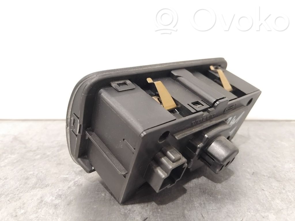 Volvo XC60 Interruttore luci