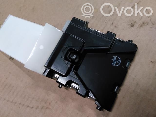 Toyota Prius+ (ZVW40) Senzor radar distronic 