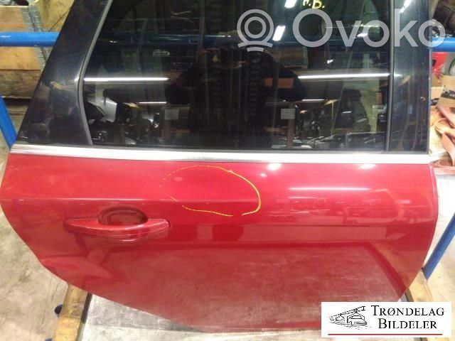 Ford Focus Задняя дверь 