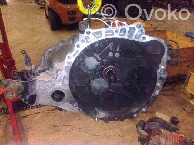 Toyota Avensis T270 Cutie viteze manuală cu 6 trepte 