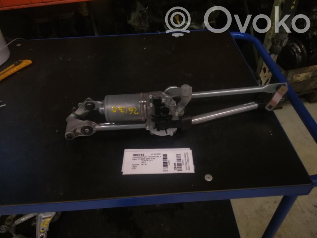 BMW X1 E84 Tiranti e motorino del tergicristallo anteriore 