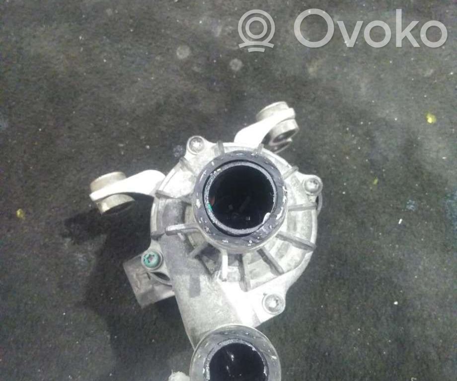 Maxus e-Deliver 3 Pompe de circulation d'eau 