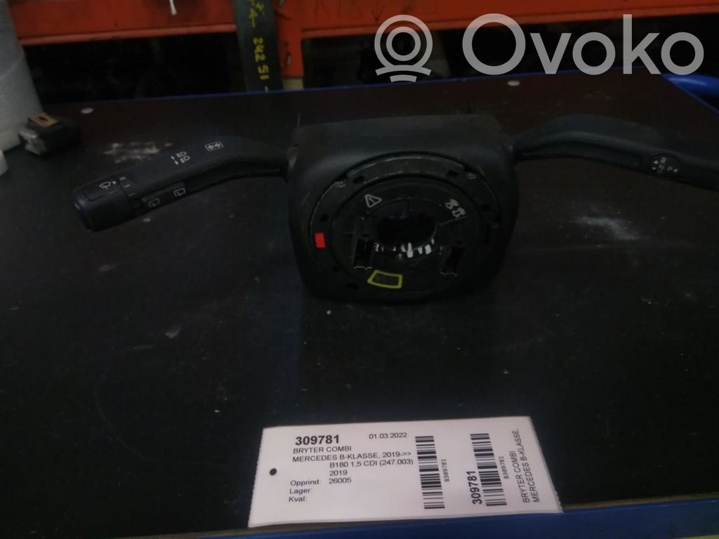 Mercedes-Benz B W247 Interruptor de control multifunción 