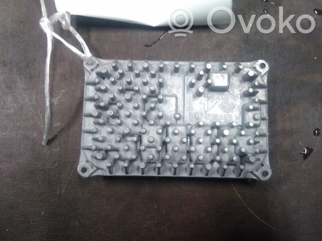 Mercedes-Benz EQC Moduł sterujący statecznikiem LED 