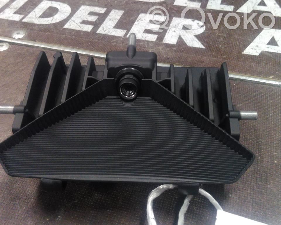 Polestar 2 Windshield/windscreen camera 