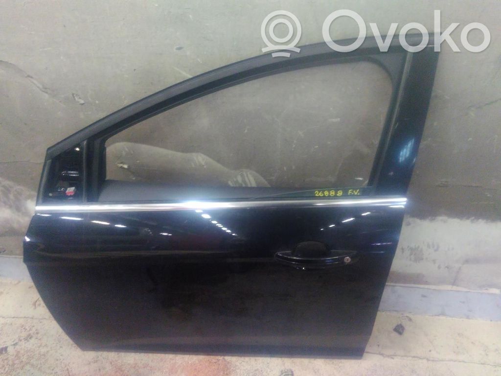 Ford Focus Дверь 