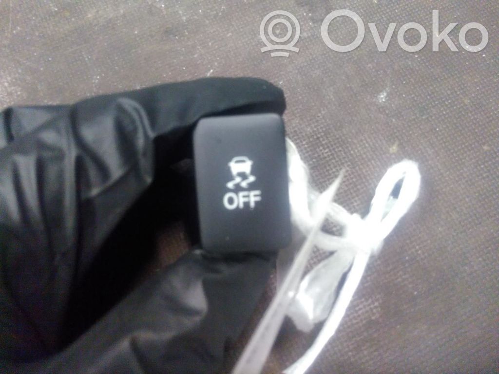 Mitsubishi Outlander Other switches/knobs/shifts 