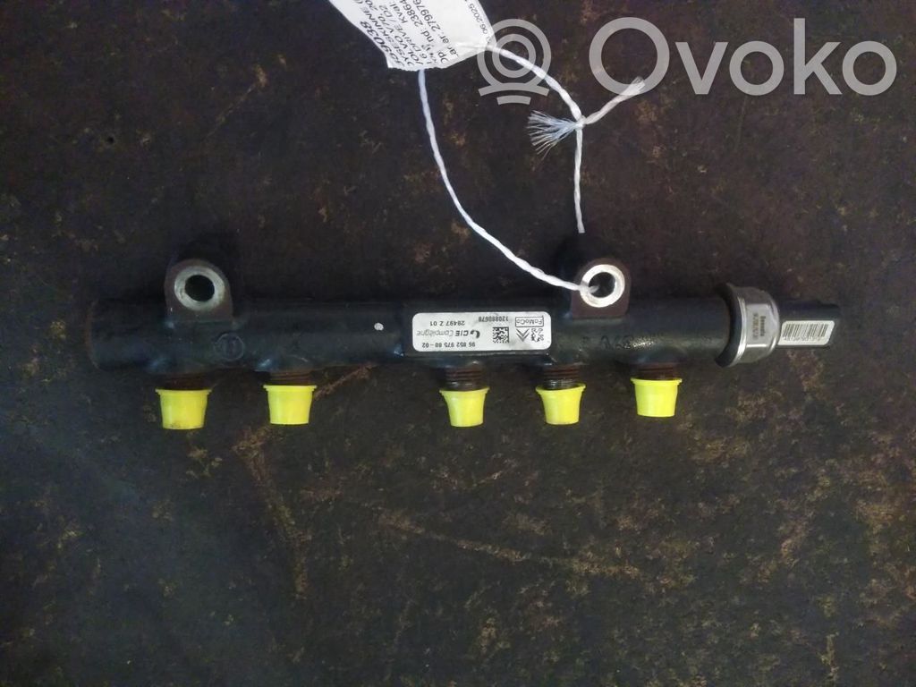 Volvo V70 Distribuidor de combustible 