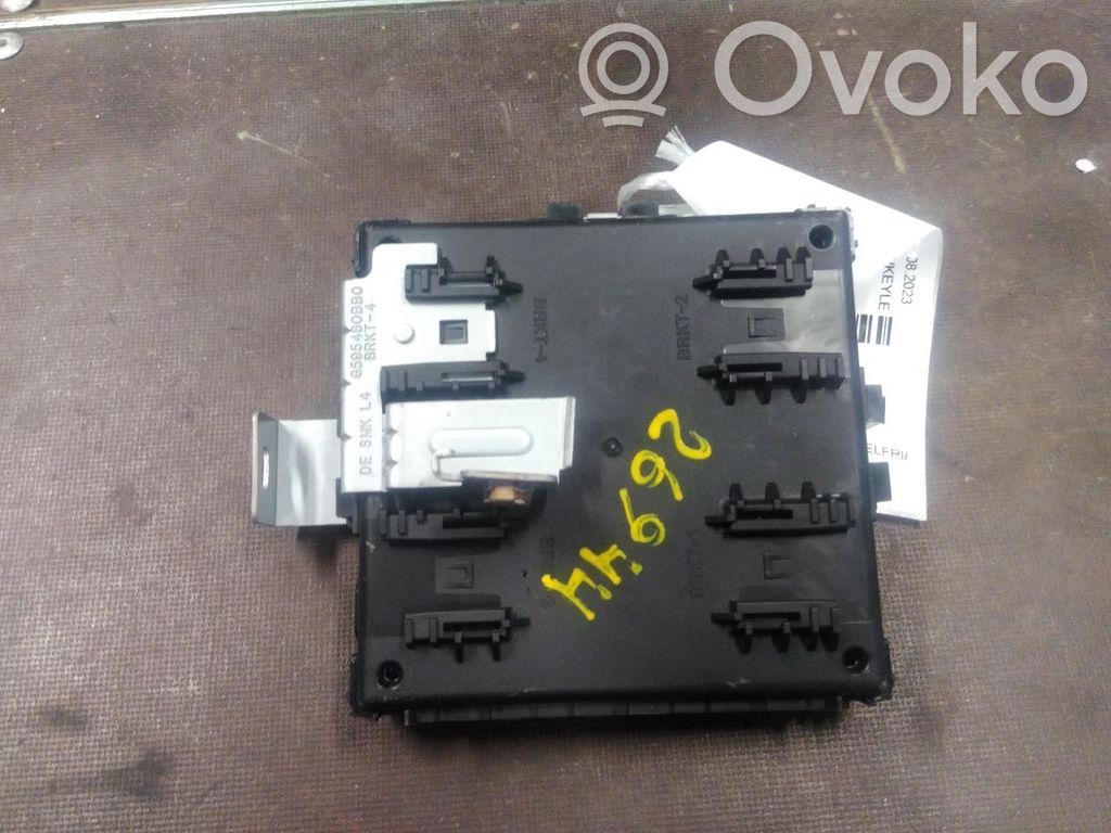 KIA Niro Module de contrôle sans clé Go 