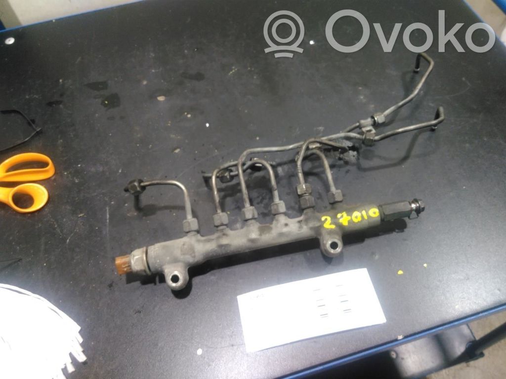 Mitsubishi Outlander Distribuidor de combustible 