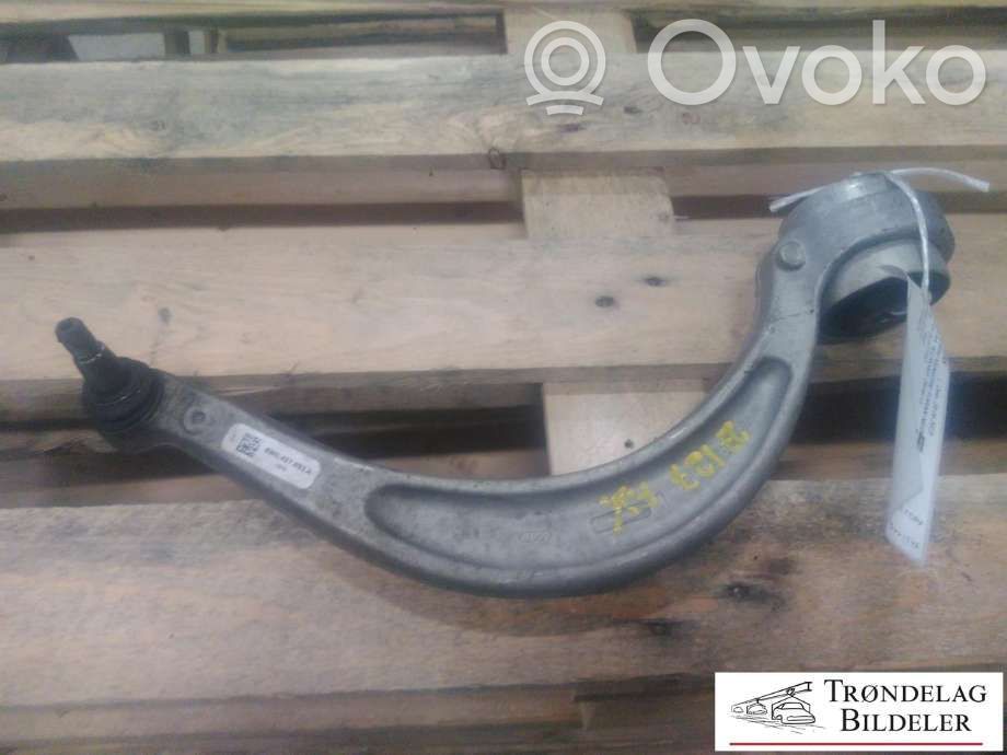 Querlenker vorne   8W0407693A,8W0407693A