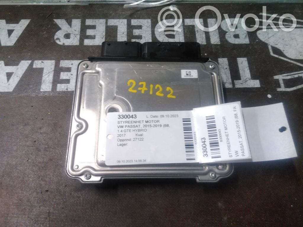 Volkswagen PASSAT B8 Unitate control motor/modul ECU 