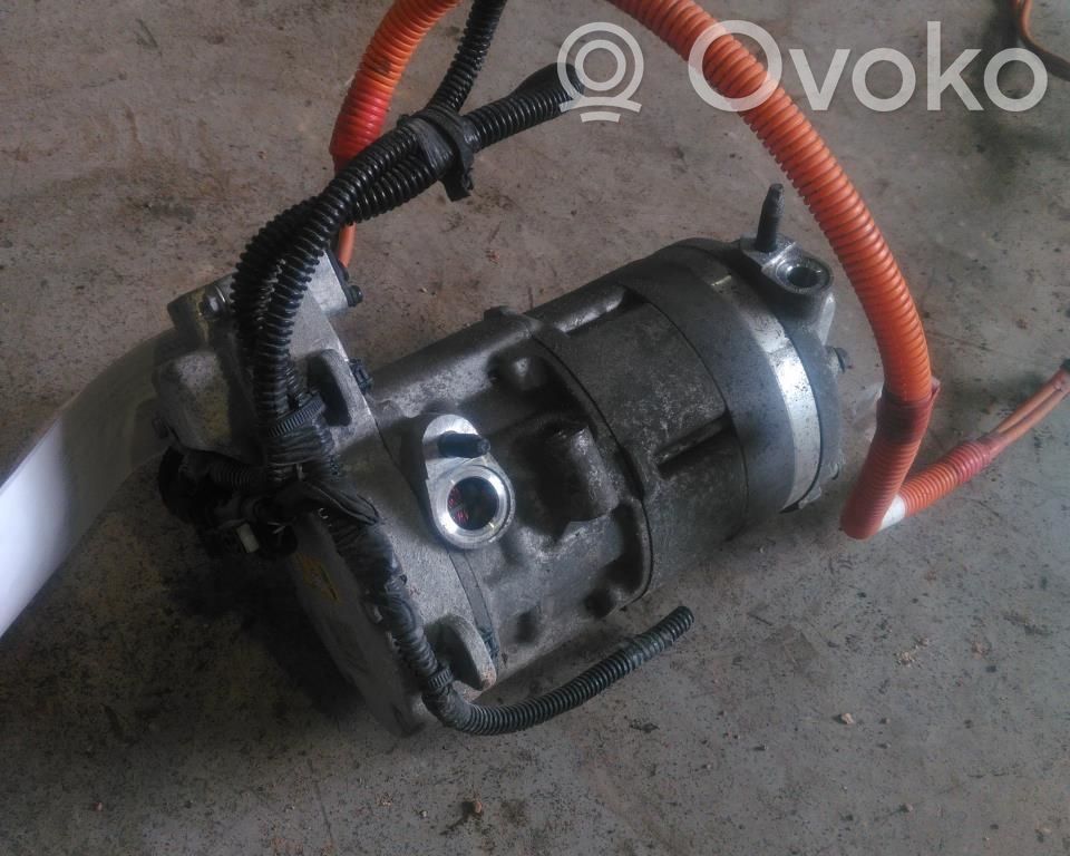 Compresor (bomba) del aire acondicionado (A/C))