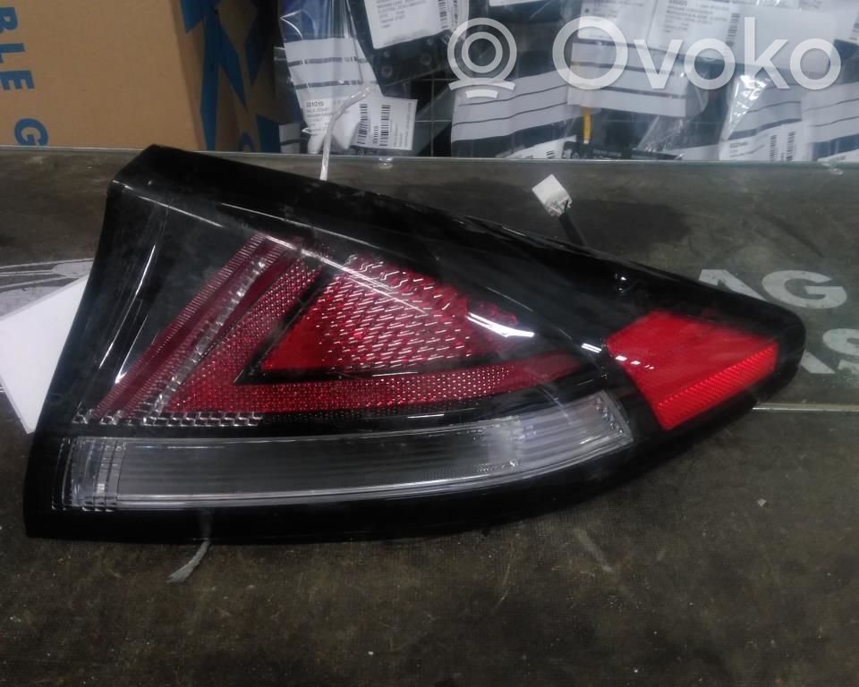 Hyundai Ioniq Luci posteriori