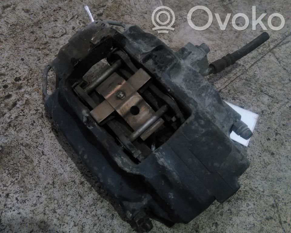 Tesla Model S Задний суппорт 
