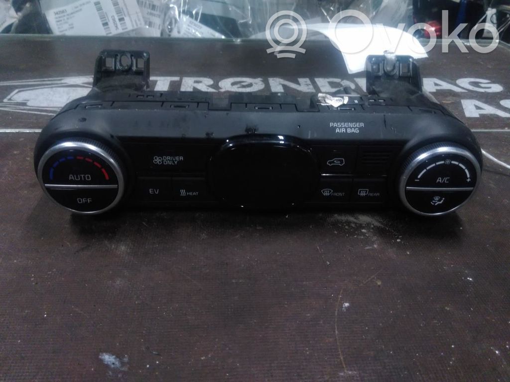 KIA Soul Console centrale, commande chauffage/clim 