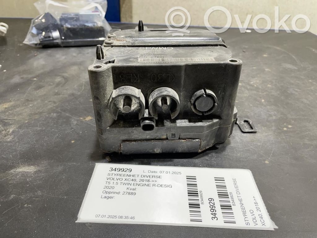 Volvo XC40 Autres unités de commande / modules 