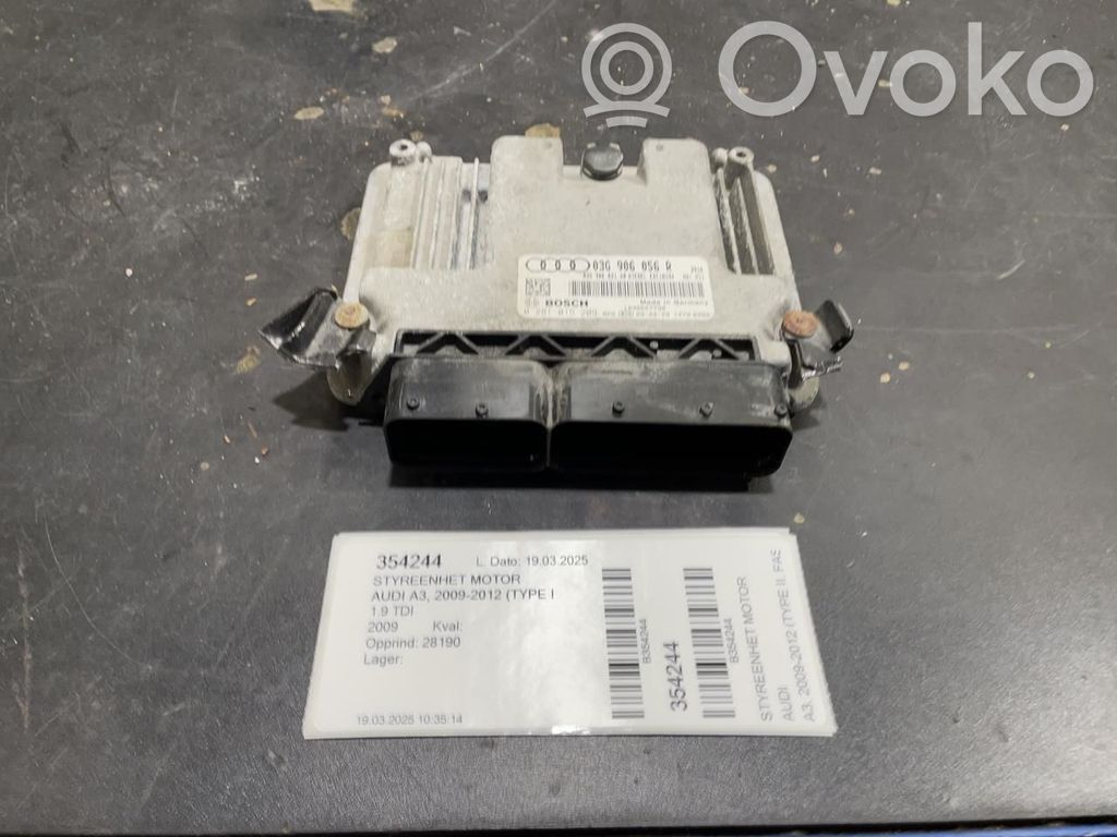 Audi A3 S3 8P Unitate control motor/modul ECU 