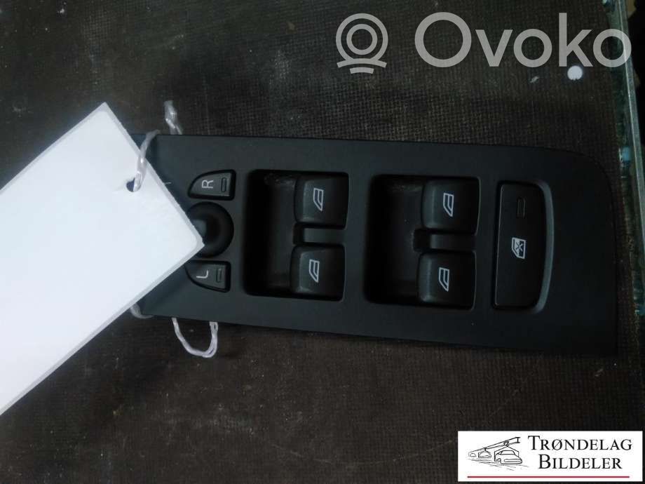 Volvo V40 Electric window control switch 