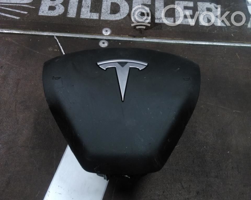 Tesla Model 3 Airbag del volante 