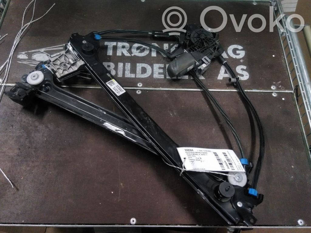 Tesla Model X El. lango pakėlimo mechanizmas be varikliuko 