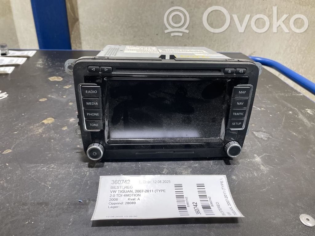 Volkswagen Tiguan Unitate principală radio/CD/DVD/GPS 