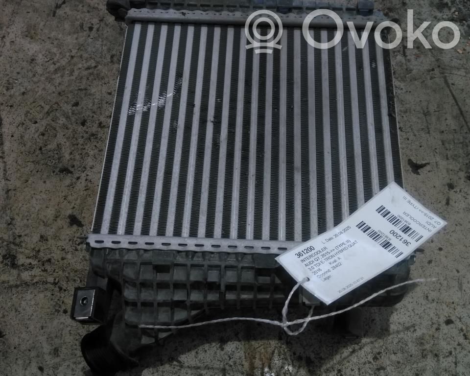 Audi Q7 4M Interkūlerio radiatorius 