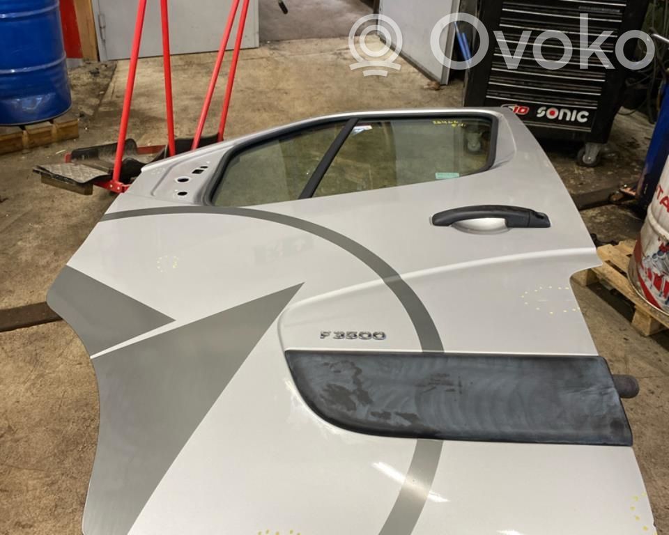 Opel Movano B Puerta delantera 