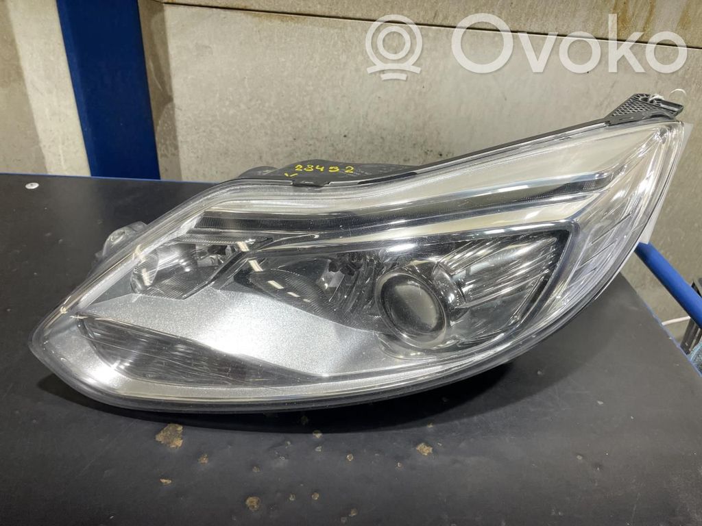 Ford Focus Scheinwerfer 
