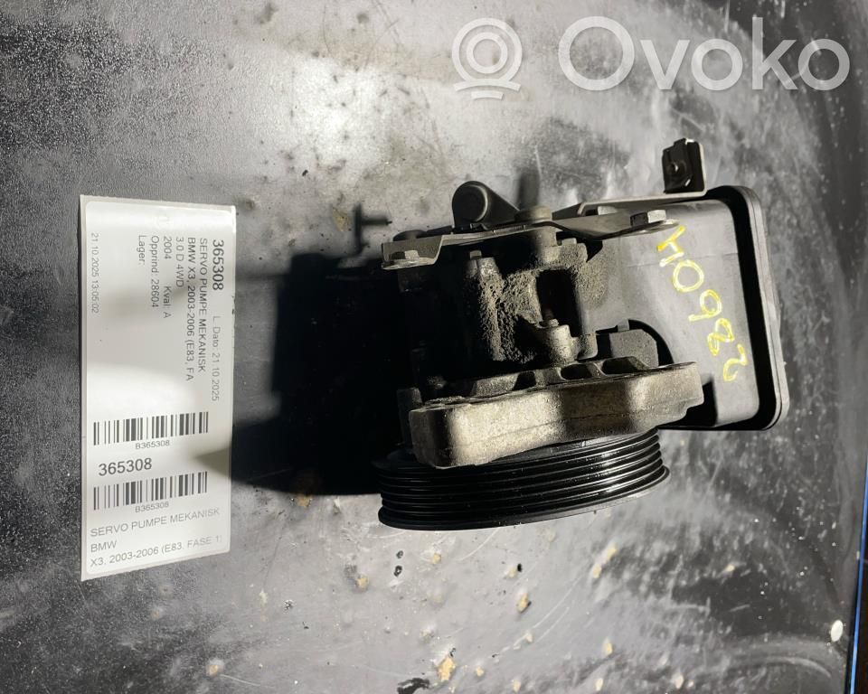 BMW X3 E83 Power steering pump 