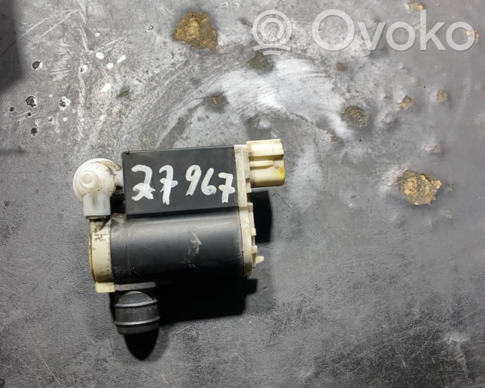 Hyundai Veloster Windscreen/windshield washer pump 