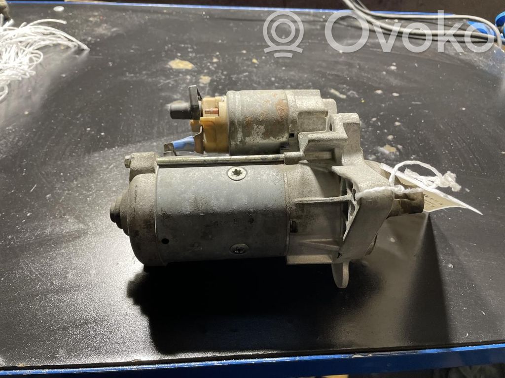 Opel Movano B Starteris 