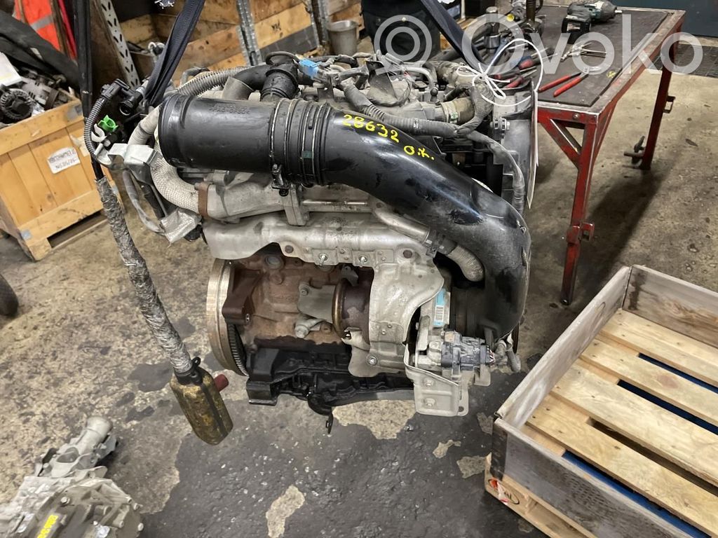 Engine   4HK,MN982414,4HK,MN982414