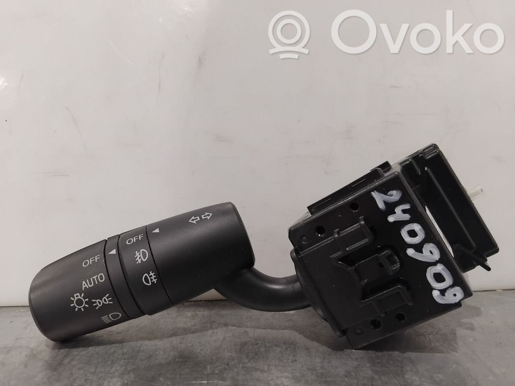 Mazda CX-3 Other switches/knobs/shifts 