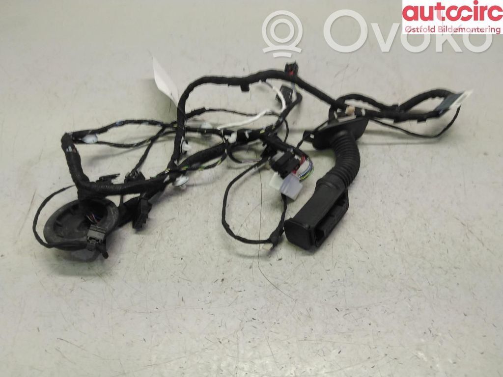 Mazo de cables   8Y0971688S,8Y0971688S