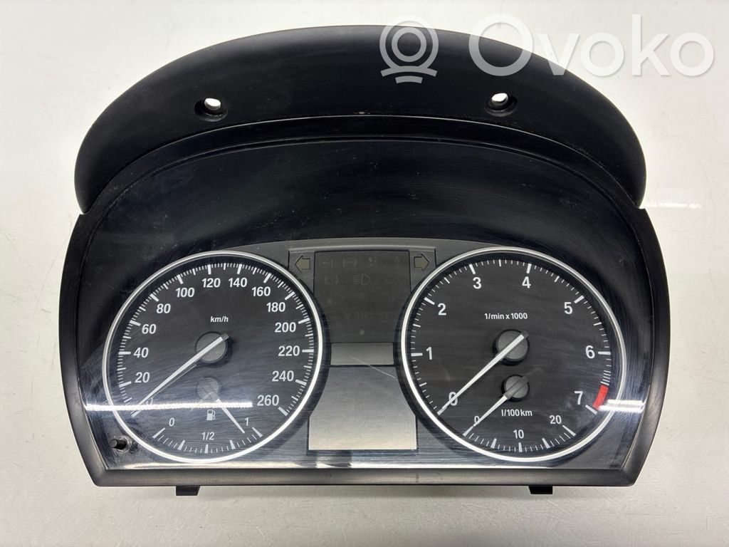 BMW 3 E90 E91 Nopeusmittari (mittaristo) 