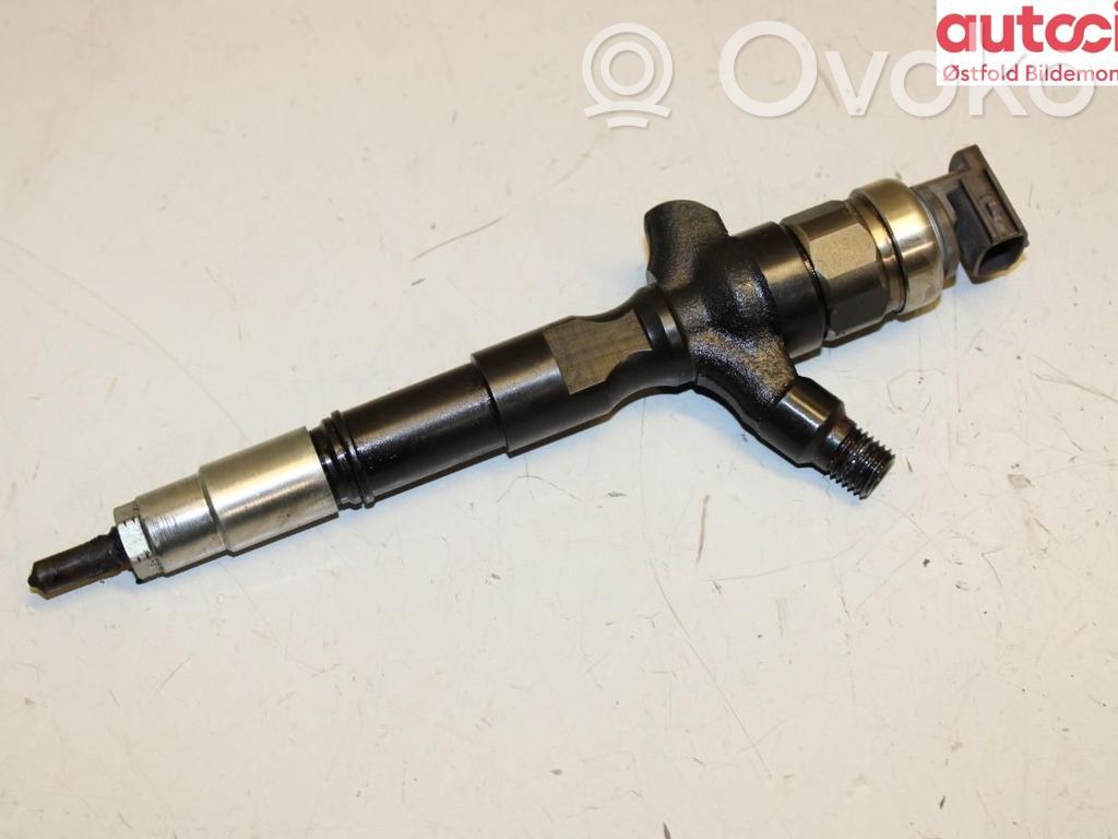 Toyota Hiace (H200) Injecteur de carburant