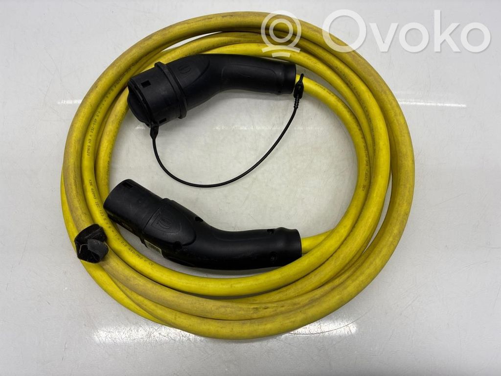 Skoda Enyaq iV Cable de carga del coche eléctrico 
