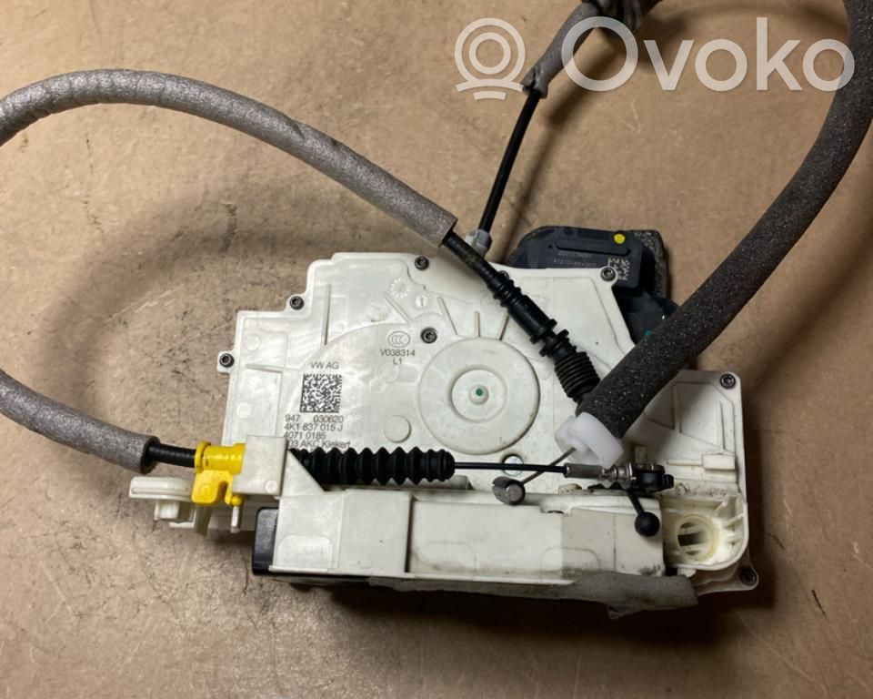 Audi e-tron Durų spyna (dvidurio) 