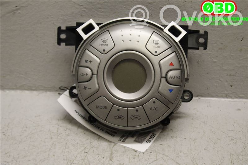 Nissan Micra Console centrale, commande chauffage/clim 