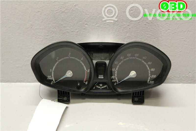 Ford Transit Courier Speedometer (instrument cluster) 