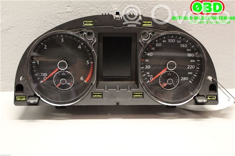Volkswagen PASSAT CC Vitezometru (grup de instrumente) 