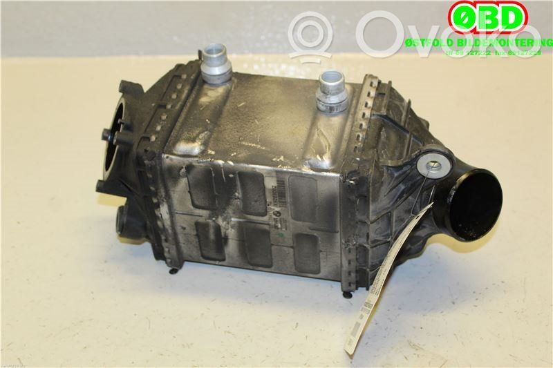 BMW 5 F10 F11 Radiatore intercooler 